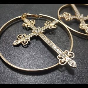 sliver Cross Hoop Earring’s